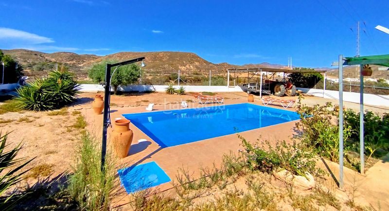 Foto e6b22b9d-5003-4684-8dc5-74a65a93adf3. Casa amb aparcament piscina a Sorbas