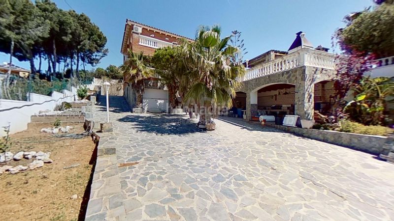 Foto e4e0554f-7c7b-4ad3-8614-69e0973740f1. Xalet amb aparcament piscina a Mas Borràs-Coto del Rey Vendrell (El)
