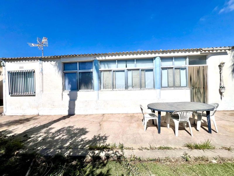 Foto b2a1d746-29ab-4747-a741-d8c99c663d4a. Xalet amb aparcament a Alcanar
