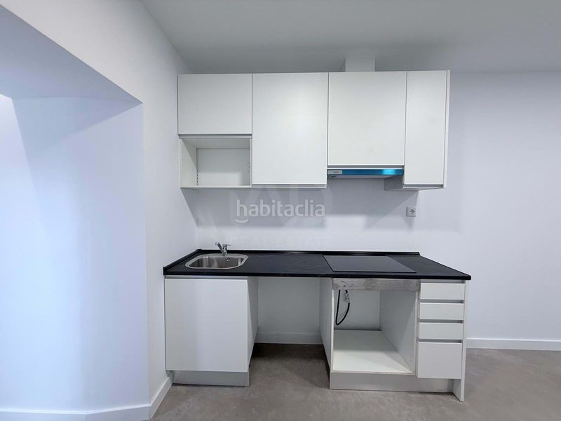 Foto e231cec5-e254-46c3-8e70-4309fb427103. Casa aparellada amb calefacció a Casa Amarilla Galapagar