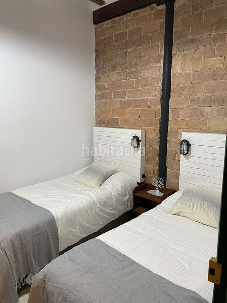 Foto d0f53e3e-8773-48a1-8ee8-ee610338d2c3. Piso en La Calzada - La Florida Sevilla