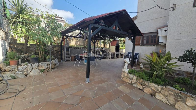 Foto 40f2a73b-8cd4-4361-99dc-76395f22b3fc. Casa en Bellvei