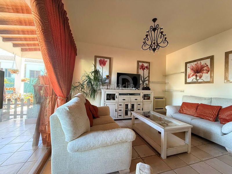 Foto c0a02ef9-d71a-4d12-9a53-6d6da2a35000. Chalet en Lepe