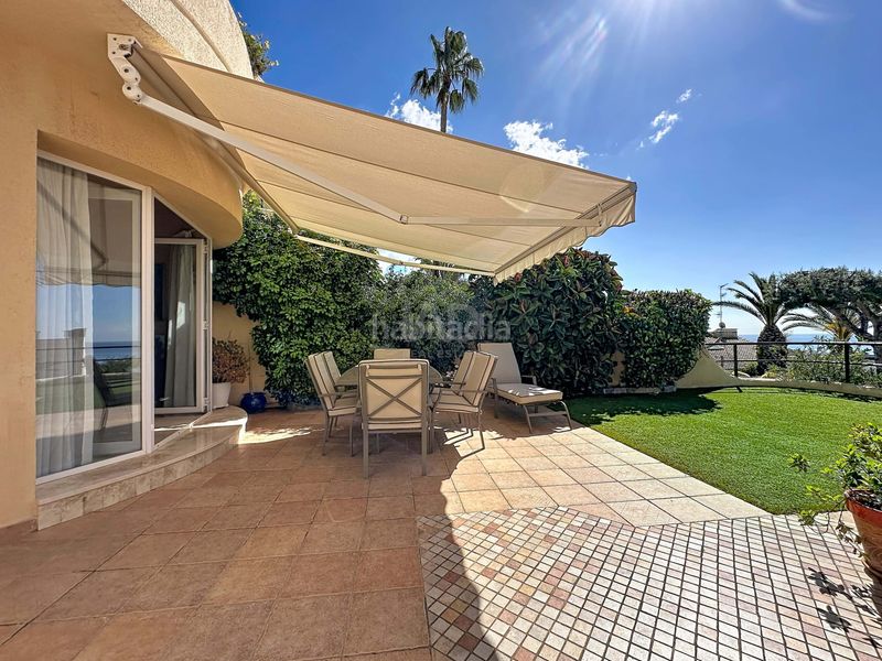 Foto 1a8d9609-a64f-435b-a0c7-8a8ed7d66593. Casa aparellada amb calefacció aparcament piscina a Sitges