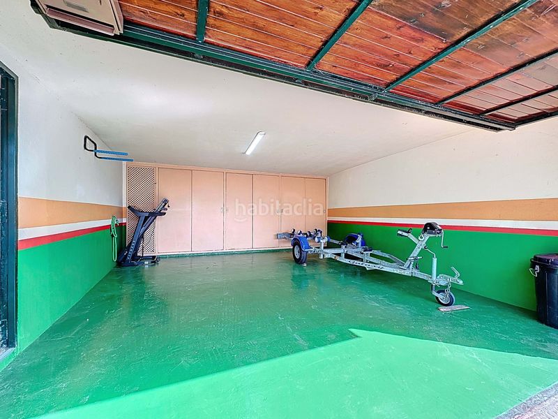 Foto 757943fb-dbd0-4638-998b-955fe9cfeafa. Casa aparellada amb calefacció aparcament piscina a Sitges