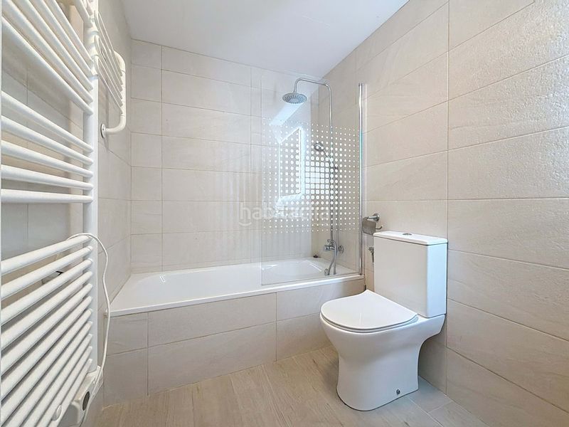 Foto 0ef64dfb-6160-4bbe-9cff-870a4c78784c. Pis amb calefacció a port de Pollença Pollença