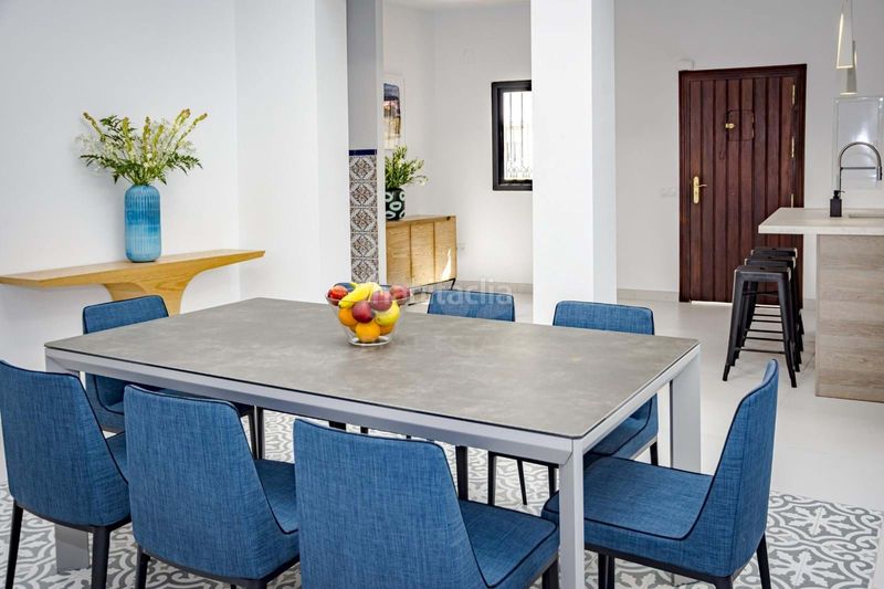 Foto 1b3c14f0-02a6-486d-a53c-a4df1670cac0. Edifici a Centro Estepona