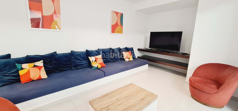 Foto 3fd8c935-6e89-4e68-93f7-87b23e93d13e. Edifici a Centro Estepona