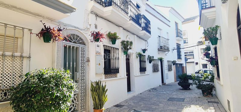 Foto bfd12d5a-0573-4af7-b057-fb61451d5881. Edifici a Centro Estepona