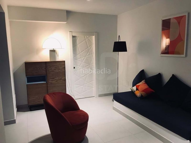 Foto dc245156-a119-4ee6-97c7-ed674d62edb2. Edifici a Centro Estepona