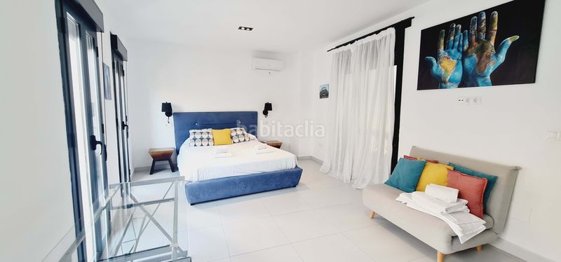 Foto e95f79e8-c55e-4dee-8c25-3c0d5527b350. Edifici a Centro Estepona