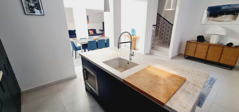 Foto e99f18f7-7179-4d35-b9e9-b796f46c7d4b. Edifici a Centro Estepona