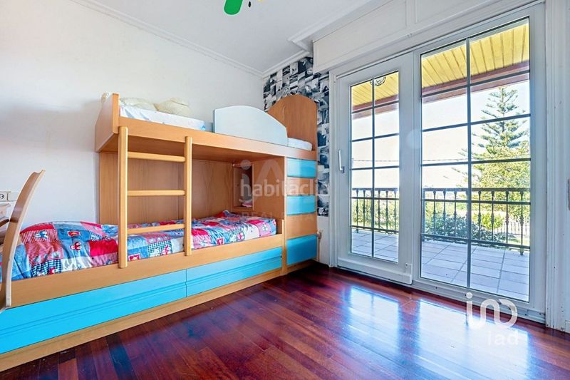 Foto 742021d2-ab72-44cf-90cc-cf8b42289fbe. Casa a calle rua carballeza 6 6 6 a Panxón Nigrán