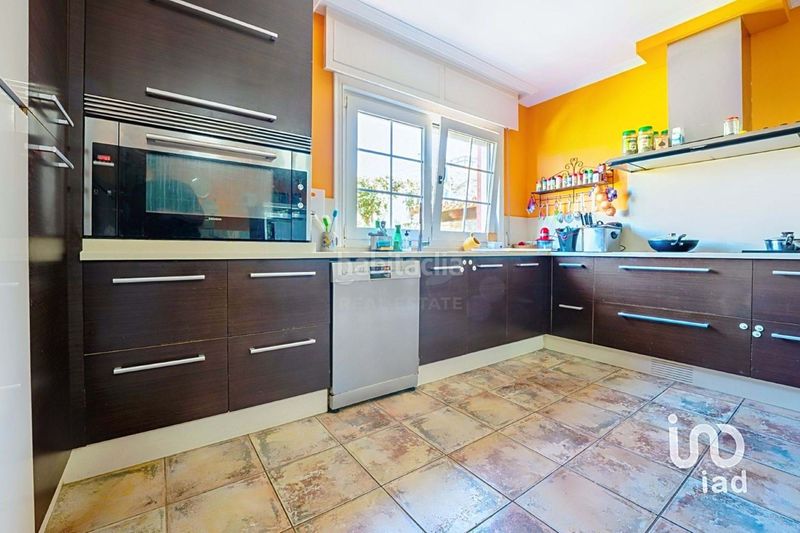 Foto c7384372-829b-40ca-94eb-4440da5e54e6. Casa a calle rua carballeza 6 6 6 a Panxón Nigrán