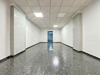 Lloguer Local Comercial a Avenida gran via juan carlos i 74 74