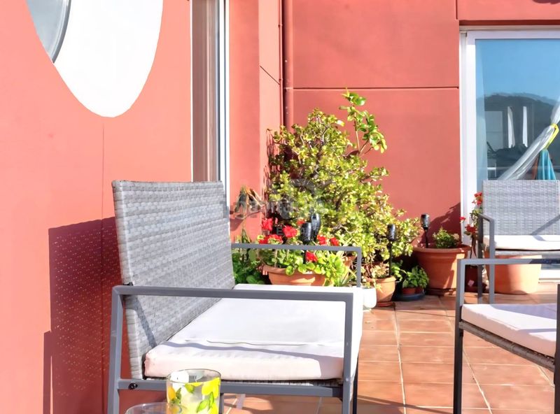 Foto d391ce06-1370-495f-8b84-d5f0a5f59032. Edifici a Malgrat de Mar