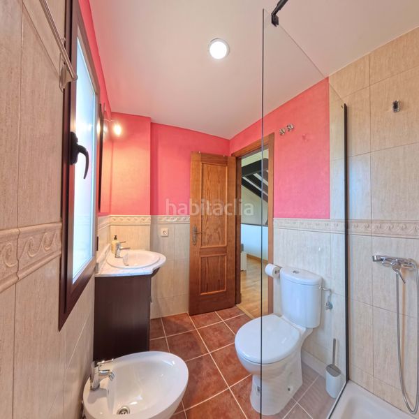 Foto 9087875e-f9ae-47ad-b47c-e37c70cbd4d1. Casa en calle ue sector 10 1 en Ronquillo (El)