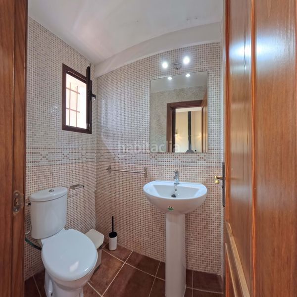 Foto bc7239fa-ebf1-41ec-bbfa-00ea42cbe352. Casa en calle ue sector 10 1 en Ronquillo (El)