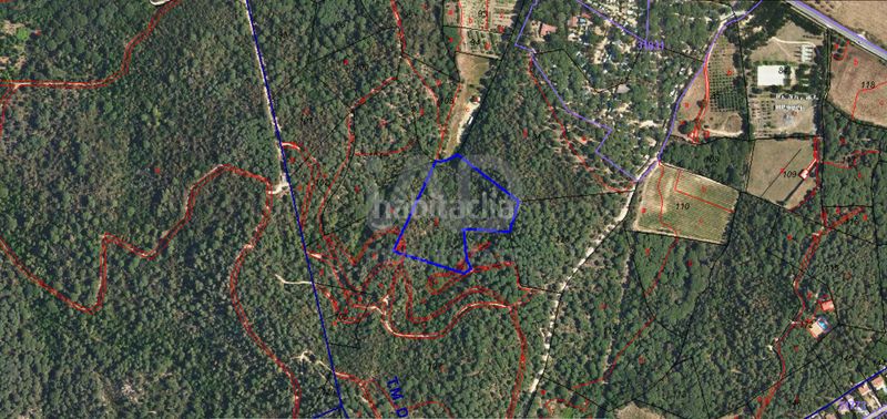 Foto bbf1ee91-99b6-4253-b61a-d6a39dc3c7e0. Finca rústica en Castell d´Aro