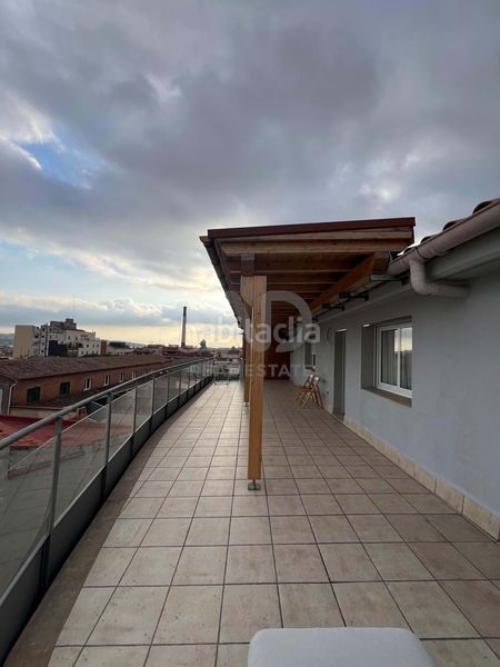 Foto 96b08076-2b98-4d41-b0e5-050aea81d11c. Dúplex en Barri del Centre Terrassa