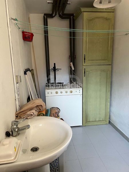 Foto 0cf3f0f4-fba8-4c39-a0cc-67df20dee8c7. Chalet en Simancas