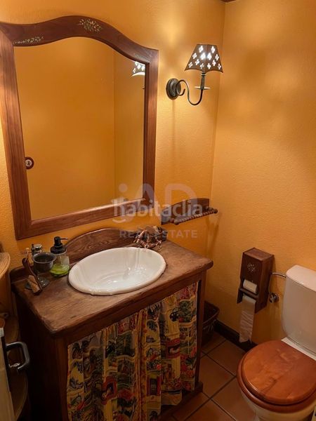 Foto 3a94bc18-ee78-4696-9446-b91856aed764. Chalet en Simancas