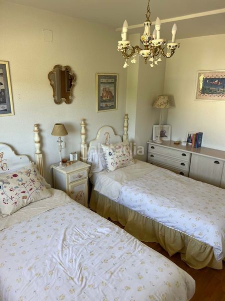 Foto e218a948-cc91-4aa2-9bad-254e50f80395. Chalet en Simancas