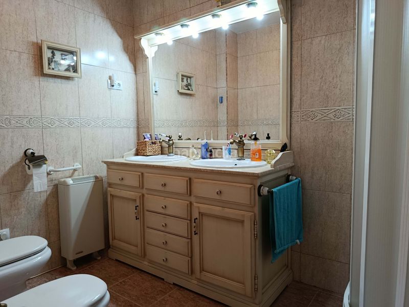 Foto 1223889b-d885-400c-a761-dd97d0b8cd4d. Casa amb calefacció aparcament a Urb. Belvalle Meco