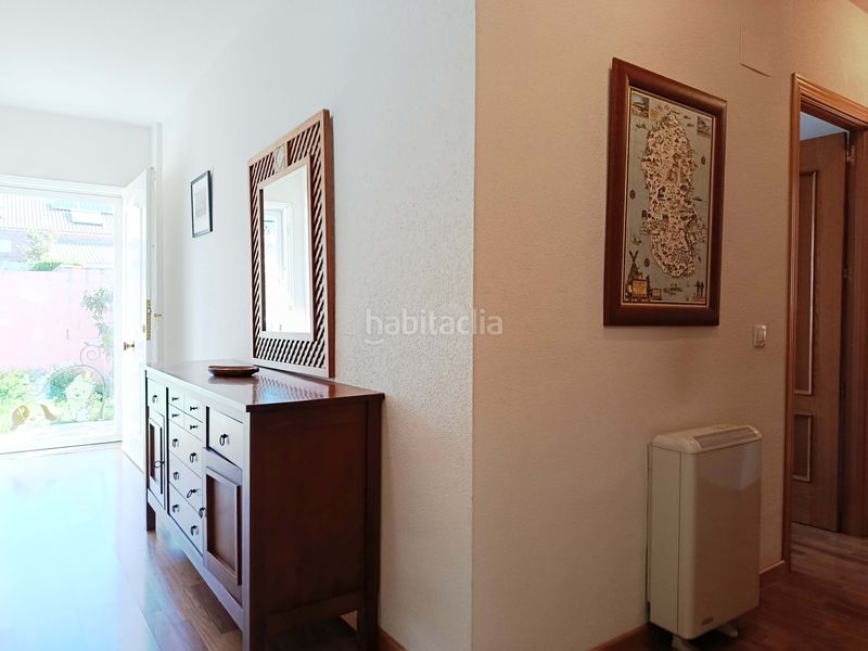 Foto 1b71404d-9f8c-413d-bc4e-12a90a6571bb. Casa amb calefacció aparcament a Urb. Belvalle Meco