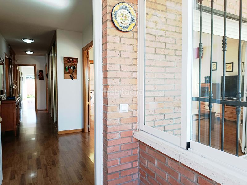 Foto e034bc8c-5a5e-41a3-9ca4-e50ceb3ef3c4. Casa amb calefacció aparcament a Urb. Belvalle Meco