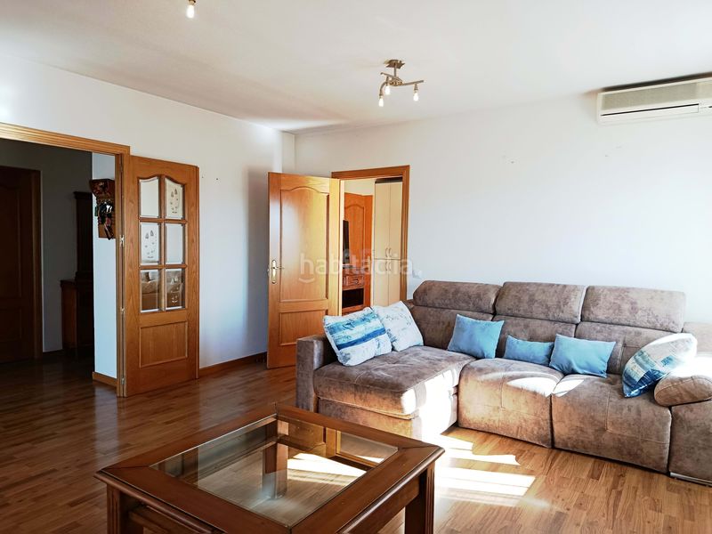 Foto e6b730c0-6dba-41cf-b25d-b5b7ec6afc7a. Casa amb calefacció aparcament a Urb. Belvalle Meco