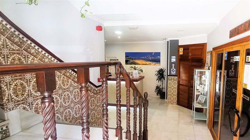 Foto 4c52b10b-e58f-40b3-b012-477f7e2aec35. Edifici a Tarifa ciudad Tarifa