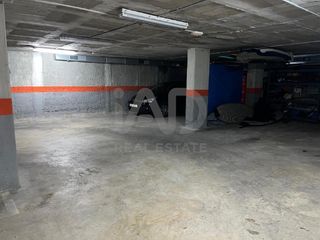 Aparcament cotxe a Font de la Guatlla