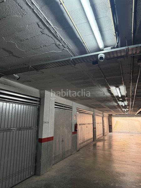 Foto e350f15e-b95c-4423-9acb-289780f84680. Aparcament cotxe a Centre Salou