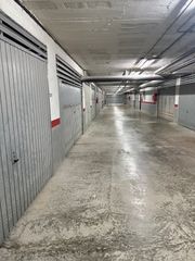 Aparcament cotxe a Centre