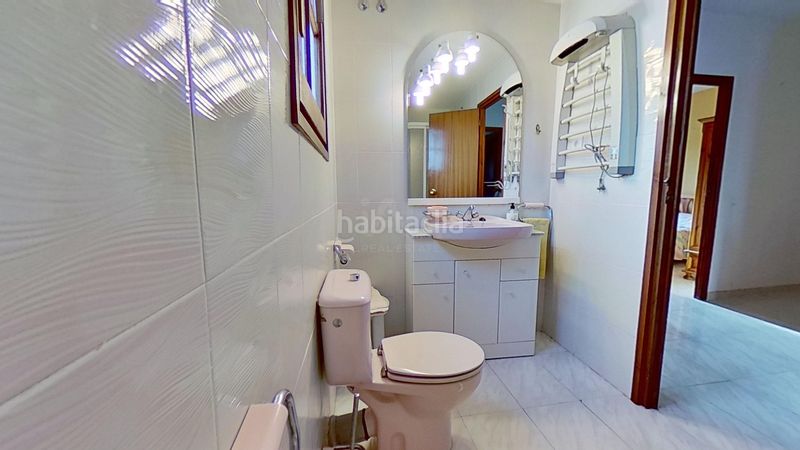 Foto 3a14361f-3a09-46f2-bbcf-23002e73dd54. Casa amb aparcament piscina a Els Masos - Els Garrofers Coma-ruga