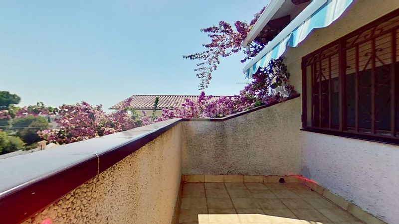 Foto d15e6bdb-12b3-40d6-aaf4-f845d17f2e4f. Casa amb aparcament piscina a Els Masos - Els Garrofers Coma-ruga