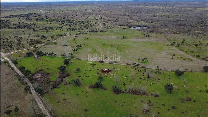 Foto c7061122-76e6-4c1e-b89c-186288e827d6. Finca rústica en Manzano (El)