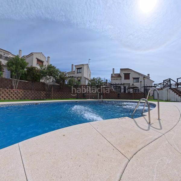 Foto daf23478-ffcd-40aa-8397-8ea7e2529a20. Casa amb piscina a Ronquillo (El)