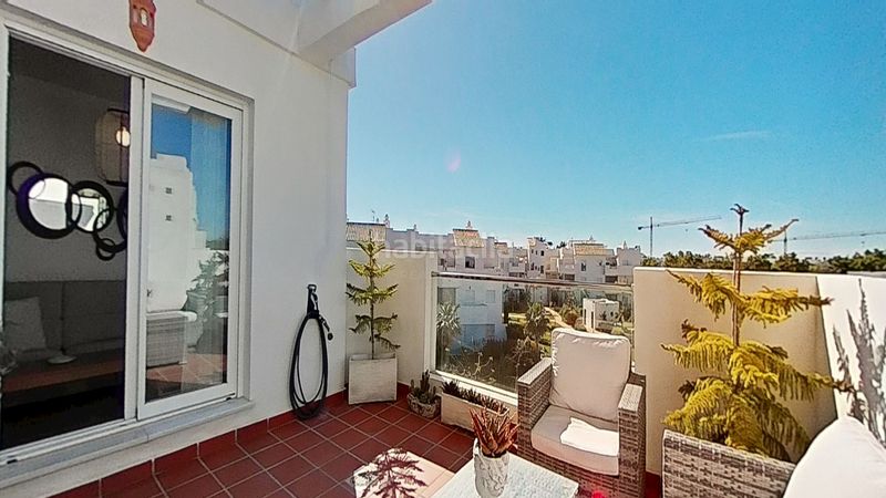 Foto 22f582e9-877e-4e05-bc92-95f112641e2b. Àtic amb calefacció aparcament piscina a Las Tres Piedras - Costa Ballena Chipiona