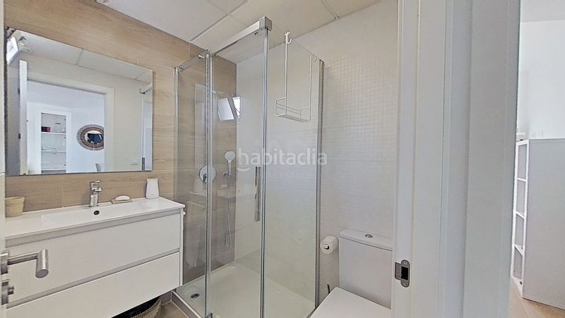 Foto 4c6ff7af-4d32-4afd-9fb3-7cfe9e69f8e8. Àtic amb calefacció aparcament piscina a Las Tres Piedras - Costa Ballena Chipiona