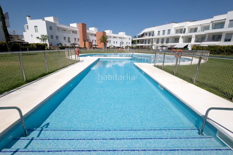 Foto 878cb676-35dd-4c33-ad30-6eaf3b5ab6d7. Àtic amb calefacció aparcament piscina a Las Tres Piedras - Costa Ballena Chipiona