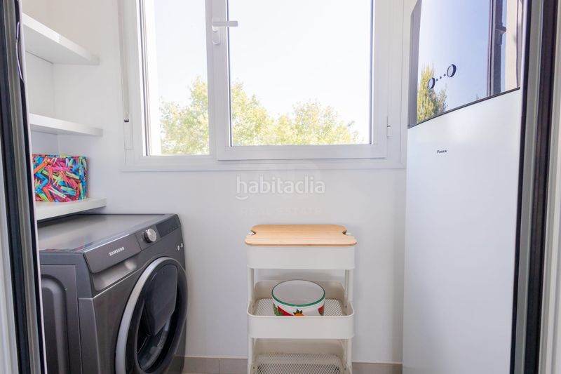 Foto db5f5e8b-4fc9-44b7-9a5d-85d9548c1b44. Àtic amb calefacció aparcament piscina a Las Tres Piedras - Costa Ballena Chipiona