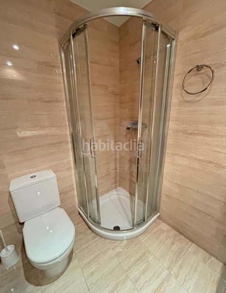 Foto b5b509d6-5ba6-4fc2-a107-575bd92e2ad2. Piso en Ampolla (L´)