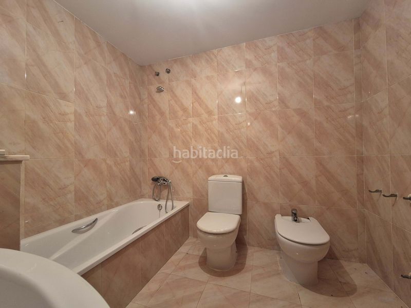 Foto 0cd0d7bf-de7e-483d-a376-d082e6596bc0. Pis a avenida del país valenciano 27 a Onda