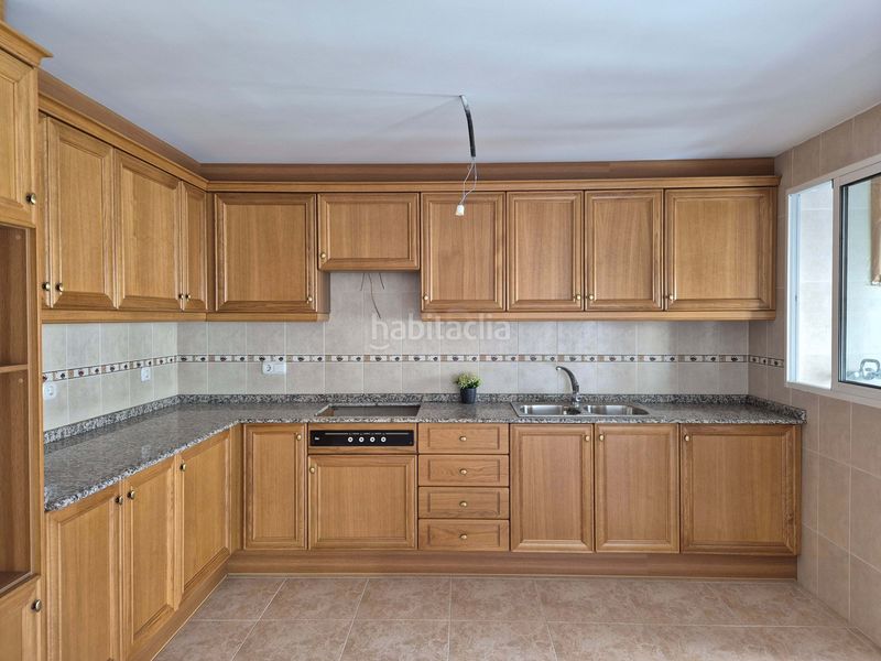 Foto 24b2d7a0-a693-4871-8d71-85a95c36c5d7. Pis a avenida del país valenciano 27 a Onda