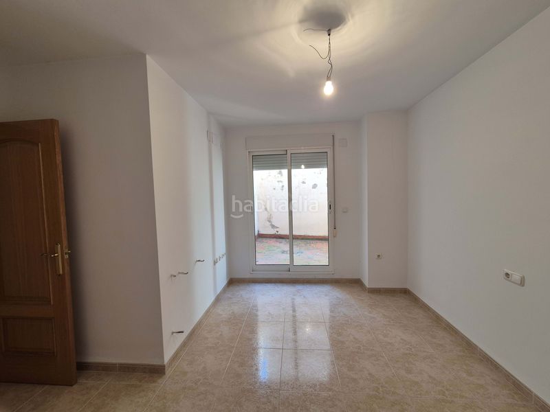 Foto 34db4e21-ff7f-4aa4-92d8-c4deeab8f0ca. Pis a avenida del país valenciano 27 a Onda