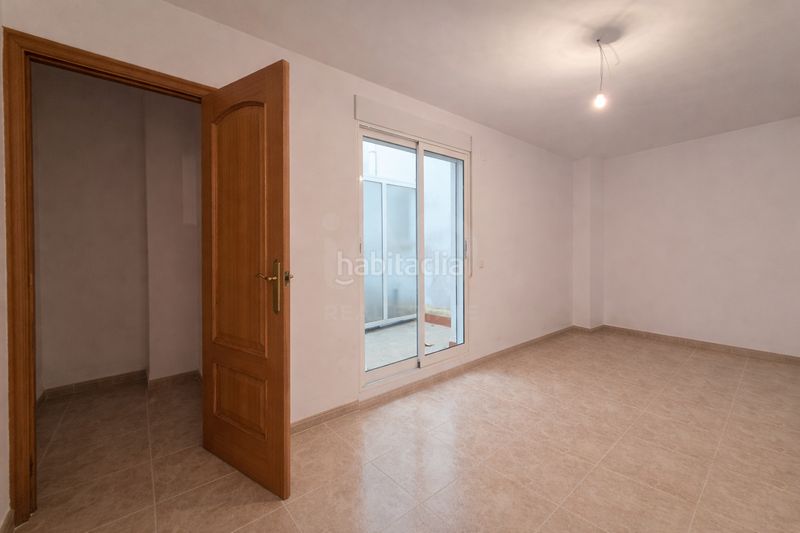 Foto 377d4892-b6ed-4820-b174-72b4134ea9ef. Pis a avenida del país valenciano 27 a Onda