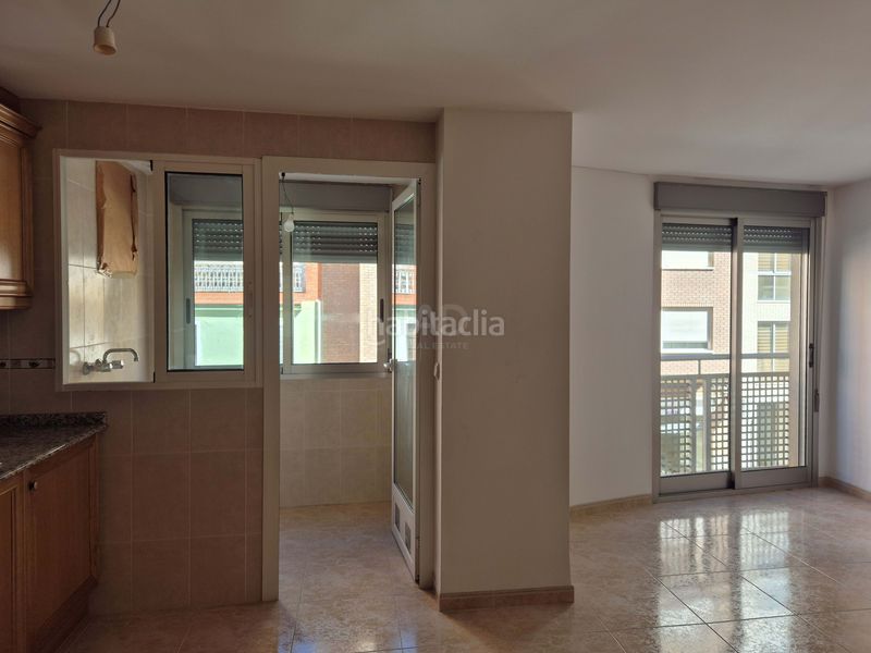 Foto a292131d-85f8-45e6-9ca9-5a0d1766278d. Pis a avenida del país valenciano 27 a Onda