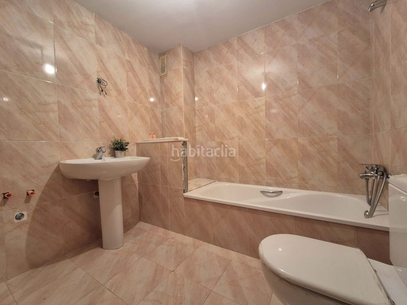 Foto 2cc977bb-5215-4999-9322-60f9cc742258. Pis amb aparcament a Onda